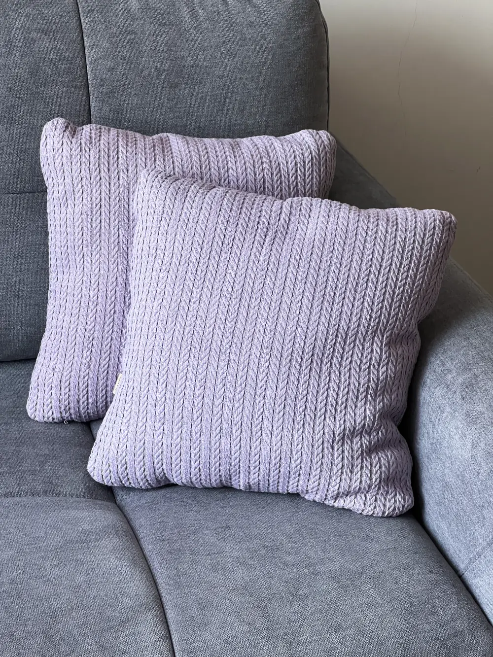 Lilac Cushion